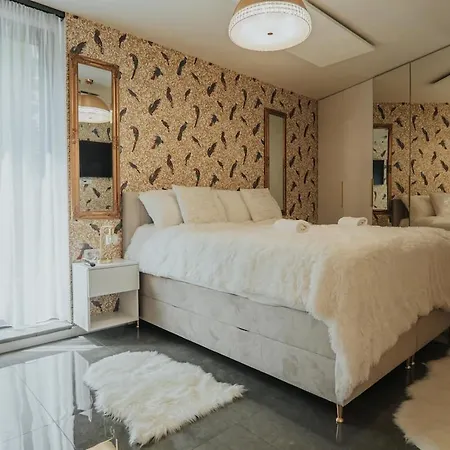 Golden Garden House Vel'ka Lomnica