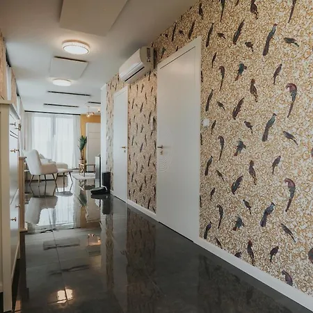 Golden Garden House Apartmán *